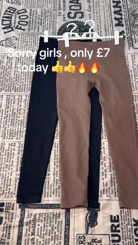 #womenswear #foryoudays #dailywear #tiktokmakemebuyit #halloweensale #TikTokShop #autumn #comfy #plain #waist #outfits #yogapants #leggings #gym #bottoms #outdoor 