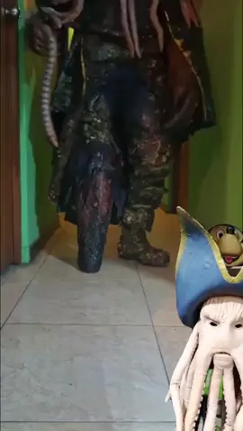 proyecto DAVY JONES solo lo realizamos por PEDIDO Hacemos toda clase de réplicas somos de Lima PERÚ 🇵🇪 de PERÚ 🇵🇪 para el MUNDO 🌍#arteycreacionescesarzavallapeña #mascaras #piratasdelcaribe3 #davyjones 