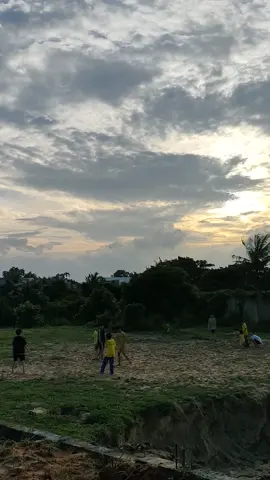 Năm 18 mình khác gì những đứa trẻ... #xuhuong #binhyen 