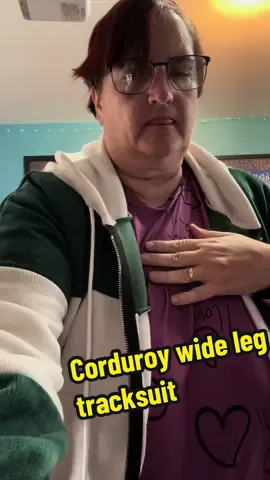 @Q The Label corduroy wide leg tracksuit, really soft velvet corduroy  size 14 to 24 at a bargain price of £25.99 this is a UK shipping so your orders will come super fast