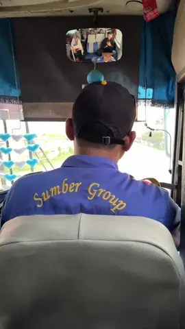 Ediiaan tenan.. @PT. SELAMAT SUGENG RAHAYU #sugengrahayu #sugengrahayugroup #sugengrahayubus #bismania #bismaniacommunity #bismaniaindonesia #fypage #fypシ゚viral 