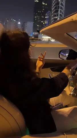 i have 2 spare sets so grab your bestie and come with me #cartok #carsoftiktok #supercar #mercedes #amg #nightdrive #dreamcar 