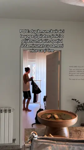 În timp ce faci mișcare și te distrezi 👀🤸🏼‍♀️ #SelfCare #originihub #wellness #emotionalwellbeing #yogastudiobucharest #yogabucharest #pilatesstudiobucharest #yogawithfriends #yogacommunity #community #workoutmotivation #pilatesmotivation #yogamotivation #behealthy #stayactive 