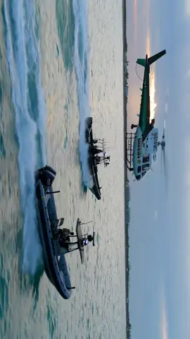 Martin County Sheriff’s Office and Fire Rescue Aviation Units are making a difference with their Airbus H125 and H130 helicopters.  From law enforcement and search-and-rescue to firefighting and medical emergencies, these helicopters play a crucial role in ensuring safety across diverse terrain. Dive into the full story to see how these teams are equipped to handle critical missions and make a real impact. Read the full story at verticalmag.com/valor 🎥: @anthony_pecchi #MartinCounty #AirRescue #Helicopters #PublicSafety #Aviation #EmergencyServices #VerticalMag 