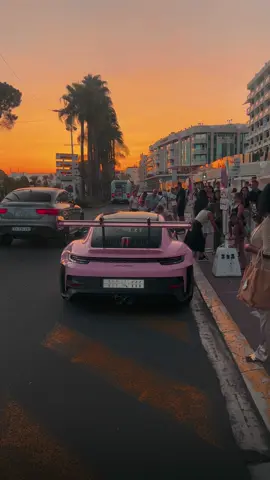 🩷 3RS | Only Porsche lovers can repost this one 😼 #porsche #gt3rs #992gt3rs #porsche911gt3rs #porscheclub #carenthusiast #supercars 