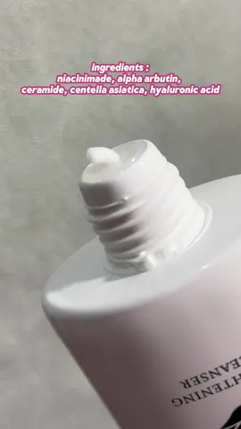 mau kulit cerah terus lembab mending cobain fw dari chaloneseee ini sih! uda harganya murah isinya banyak ga nyesel deh asli ✨ #chalonese #facialwash #whitening #murah #viral 