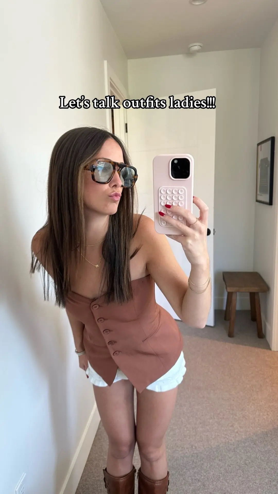 What do we want inspo for?! 🤝🏼 #foryoupage #outfitinspo #outfitideas #outfit #outfitinspiration #coolgirl 