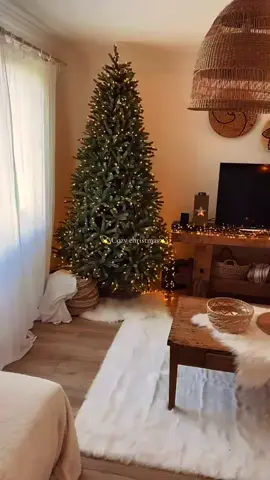 A unique feeling🥰🎅🥰 #felling #unique #family #loveyou #lovestory #merrychristmas #fyp #fyyyyyyyyyyyyyyyy #fypp #december #dayinmylife #snow #vibe #cozyathome #dayinmylife #❤️❤️ 