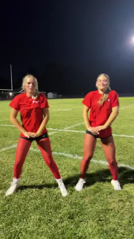 POST POWDERPUFF DUB ❤️🏈🔥🔥 @kaylyn (ft. qb and rb) #fyp #seniors #lastpowderpuff 