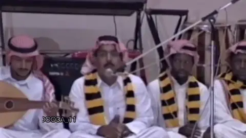 ليلة من ليالي #ابوهلال في مقر نادي #الاتحاد ##العميد #الهلال #الاهلي #النصر #thesaudileague #doo3a_11 #عدي_الجهني #محمد_نور  انا واخويا وعمي وابويا هالله هالله هالله يالاتحاد  شعارك أصفر وأسود في الملعب له هيبه يا الاتحاد لو تلعب في الصين برضو المسافة قريبة يالاتحاد  شعارك أصفر وأسود في الملعب له هيبه يالاتحاد لو تلعب في الهند برضو المسافة قريبة يالاتحاد ااه ياما صبرنا حتى انتصرنا  هالله هالله هالله يالاتحاد
