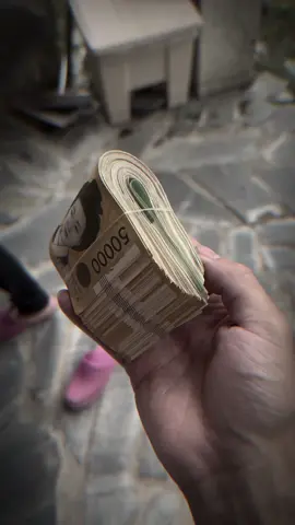 Ước mơ đang bỏ trống ….?? 💵💵🇰🇷 #xuhuongtiktok #hànquốc #cuộcsống 