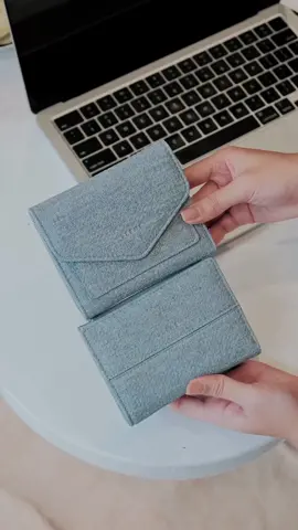 Tương tư trước hai mẫu ví denim hottrend của SEEME #ví #seeme #vicamtay #vidungtien #vimini #vinho #vinu 