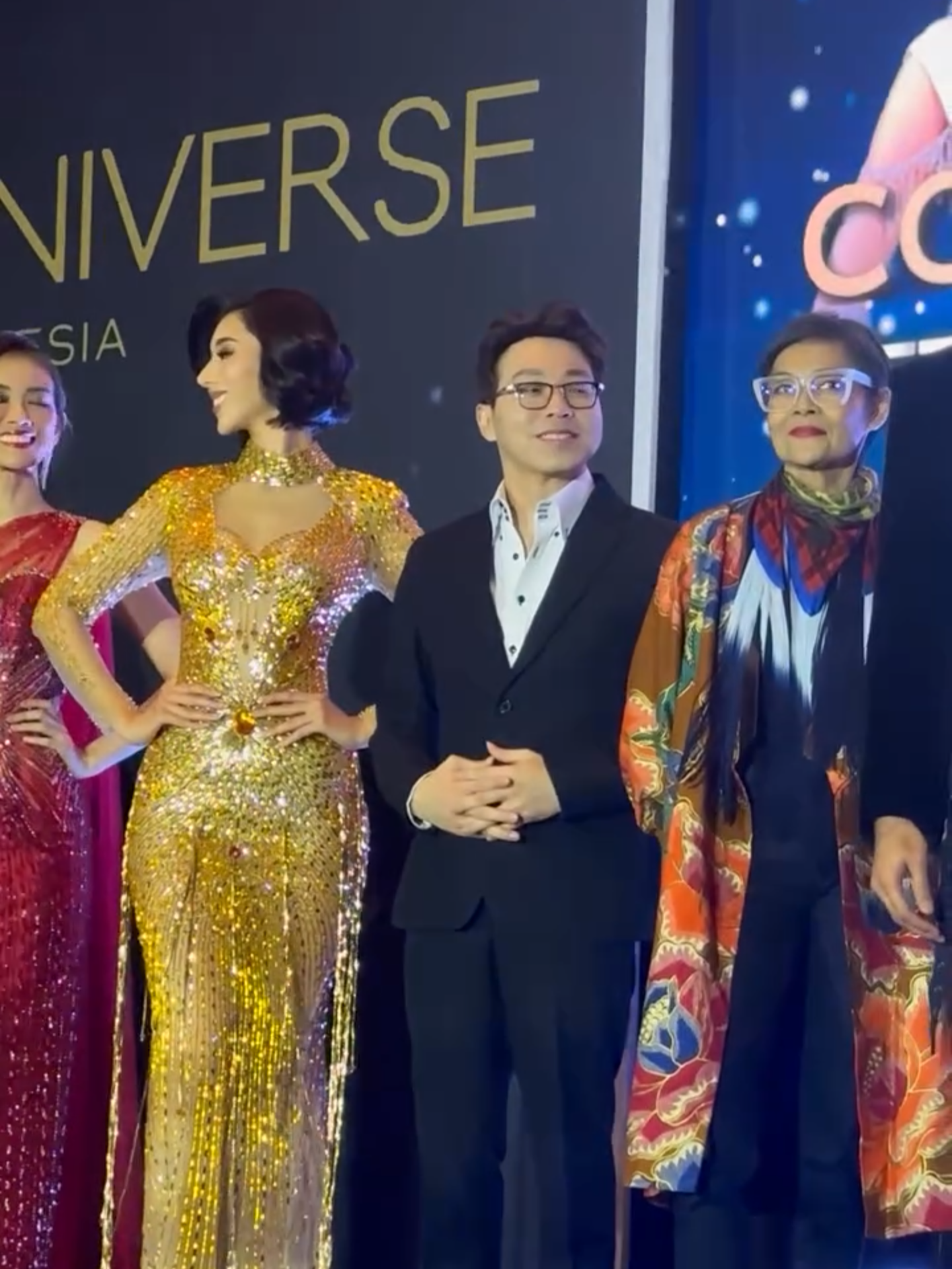 Keren @drrichardlee 🥳 terpilih jadi salah satu dewan juri pemilihan Miss Universe Indonesia! Wohoowww menyala dokterkuuuh ❤️‍🔥 #MissUniverse #MissUniverseIndonesia #Pageant2024 #drRichardLee #drrichardlee #klinikkecantikanathena