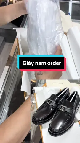 Sản phẩm thích hợp cho các anh đi việc cực lịch sự và quý ông 🖤 #quanaonam #haiphong #luxury #luxbrand #louisvuitton #hangcosan #giayLV #loafers #shoes #menswear 