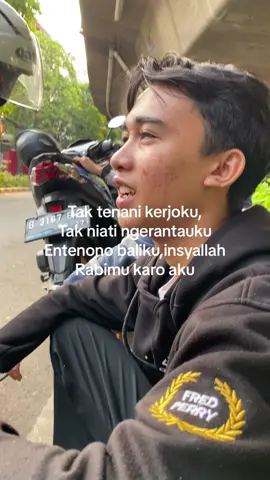 Bismillah#jawapride#lewatberandafypシ#rantau#anakrantau#jakarta#sad#fyp 