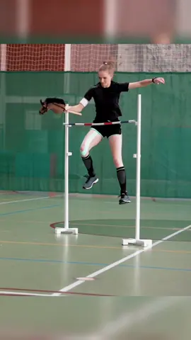 like a champion 🏆💨 #myhobby #sport #hobbyhorse #hobbyhorsing #jumping #horses #funny #fail  track: 