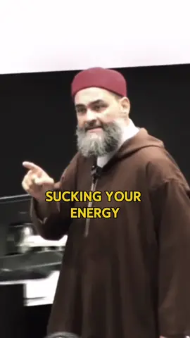 Change your environment, you are not a tree 🌹 ‎#fyp #foryou #trending #Love #life #Allah #islamicreminders #islamicquotes #islamicvideos #foryoupage #viral #viralvideos #explore #instadaily #motivation #death #dailyreminder #islam #advice #islamicquotes #muslim #muslimah #aicp #ivwp #icpa