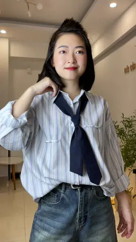 Lúc mới mua về cũng thấy thường thường nhưng mặc lên lại hơi bị dính luôn các cậu ạ! #sominu #somihanquoc #somikieu #somixinh #trapham #xuhuong 