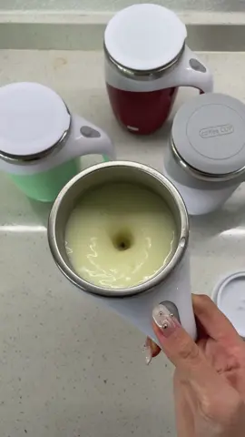 This electric stirring cup is super handy#coffeecup #mug #mixingcup #tiktokshop #tiktokshopfinds #cup #coffeecupcollection #fallsale #coffeeaddict 