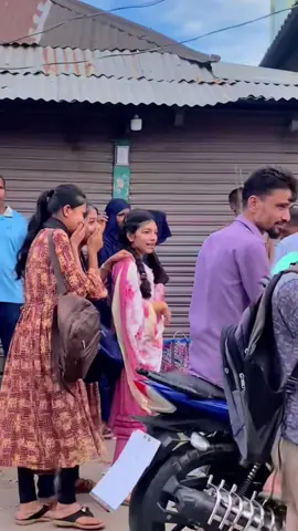 #জাতির জামাই যখন বাভ নিয়ে জাই 🐸🐸 #funnyreels #skating video #prank reaction #viralvideo 