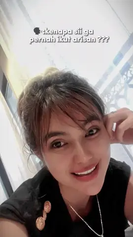 #CapCut  ga pernah ikut arisan 😂 sukanya kerja cari cuan 🤣 #cecebakmi #bakmisiantarlina #iseng #fypp #foryoupag #viraltiktok 