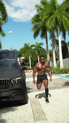 20+ mph 😤 CLOCK IN. Lose fat & build muscle 👉🏾 Link in my bio 🥬 🤝