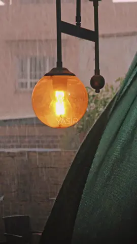 کاک مەزهەر و پایز و کەونارا و باران
