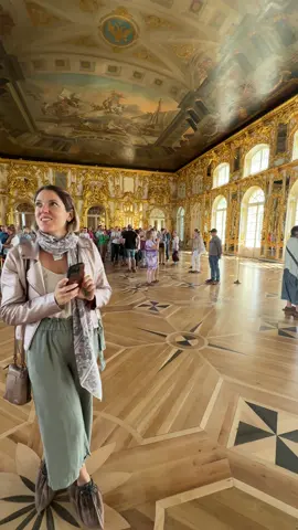 The ball room inside Catherines palace close to saint petersburgh #russia #saintpetersburg #catherinepalace #pushkin #rusia #ballroom #россия #Екатерининский 