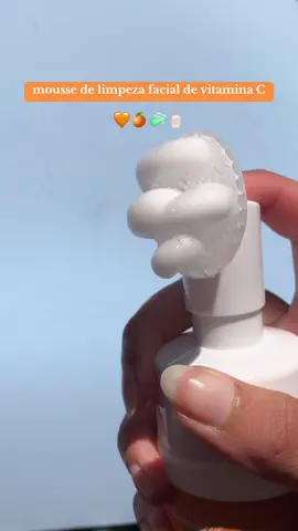 aquele produtinho de vitamina c que nao pode faltar na sua rotina de skincare 🍊🧼🧴 compre pelo nosso site  www.blossombeauty.com.br #lojaonlinedemaquiagem #skincare #skincareroutine 