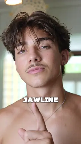 How to get a nice jawline📐 #jawline #mewing #skincare #SelfCare #guys 