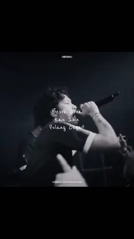 HINDIA - Berdansalah,Karir Ini Tak Ada Artinya #Hindia #berdansalahkaririnitakadaartinya #musik #liriklagu #fyp 