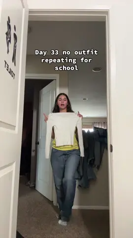 Not rlly a cute fit but it was raining td anyways😓 #fyp #OOTD #fit #fashion #school #nooutfitrepeating 