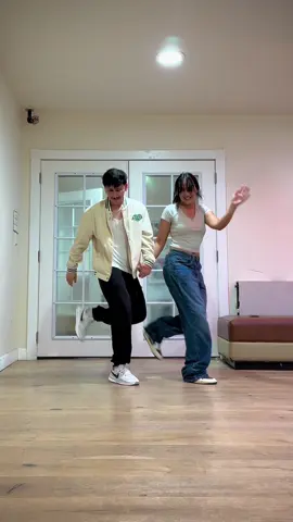 Qucik one w/ @Maria Thapa #dance #viralvideos #fyp #foryou #sarojlee #california #bayarea #bollywoodsong #nepaliinusa #usa #explorepage 