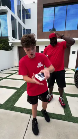 First streamer with the iPhone 16 🔥 #jackdoherty #iphone16 