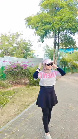 🩷🩷🩷 Pinki #bajuolahraga #olahraga #OOTD #GebyarMallWeekend #gebyarmallweekend 