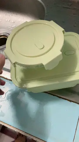 Hộp thuỷ tinh văn phòng ------------------ #tiktok #xuhuong #review #mebauthongthai #kienthucchamcon #chamconnhantenh #tapdaulamme #embecuame #gocnhocuamebo #sale  #hopdungcom #hopcomvanphong #nghechuchot #hopcomthuytinh #comvanphong #hopthuytinhchiunhiet 