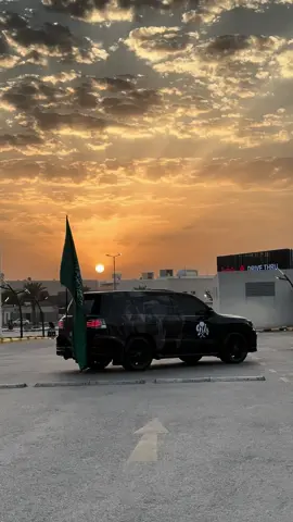مقطع خفيف لطيف مع الشروق ان شاء الله يعجبكم ❤️ #اليوم_الوطني_السعودي_٩٤ #الرياض #اليوم_الوطني #اكسبلور #اكسبلورexplore #fyp #foryou #fypシ #ترند #ترند_تيك_توك #الشعب_الصيني_ماله_حل #التخصصي #لكزس #صور_اليوم_الوطني 