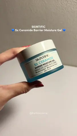 Gaperlu diraguin lagi moist yg satu ini✨💗💯 so far ngaruh buat bantu perbaiki skin barrier akuu yg lagi rusak 🥹 emang worth to buy & try sih ✨ #ceramidemoisturizer #moisturizer #skintificmoisturizer5xceramide #skintificmoisturizer #moisturizerviral 