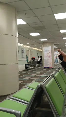 Hari Libur Kirain Sunyi, Taunya RaMe juga,.  Bawa iting Rakha Controll dan Ngambil Obat 🏥 #RS #ColumbiaAsia #Medan