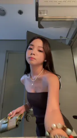 Hi
