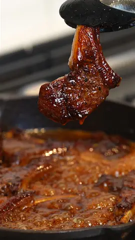 LAMB CHOP RECIPE! Season Lamb chops with:  - 1 pound of Lamb chops from @whole foods 👁👄👁  - Drizzle Olive oil - 1tbsp Garlic paste or powder - 1 tsp Garlic and herb seasoning - 1 tbsp Cajun seasoning - Salt to taste ( I used 1 tsp) - 1 tbsp Black pepper  Spicy Honey Sauce: - 1/3 cup Olive oil - 1/3 cup Honey - 2 tbsp Soy sauce  - 2tbsp Brown sugar - 3 tbsp Minced garlic - 1 Lemon Juice (lemon zit) - Cameroon pepper (as much as you want if you can take the heat) Veggies - Carrot - Zucchini  - Red and Green bell peppers - What onions  Veggie seasoning  - Drizzle olive oil - Garlic and herb - Salt - Cameroon pepper (optional) - Smoke paprika  - Cajun seasoning  Lamb chops cooking Instructions:  On high heat, place seasoned lamb chops in case iron (Skillet)  for about 3-4 mins per side.  Then add fresh thyme, garlic cloves and butter. Once golden brown, take it out and set it aside. In the same skillet (drain the oil)  pour in the honey sauce  and put the Lamb chop into sauce and let it cook on low heat for 5-7mins Serve with your fav sides!  #Foodie #recipes #lambchops #healthy #dinner #DinnerIdeas 