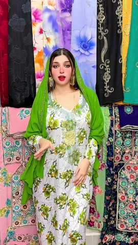 Uff uff uff!  Dress by @onlineshopping qtr beautystore 💚 #heerbaloch #qtrbeautystore 