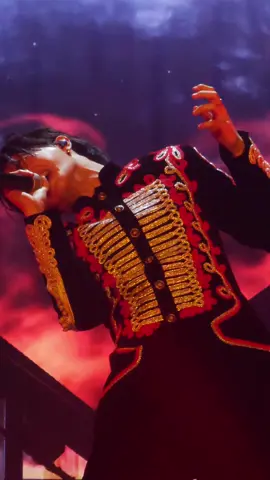 เป็นไฮโน๊ตที่นานไปครึ่งนาที วิลเลี่ยมเก่งมากๆ #LYKNConcert #williamjkp #LYKN @jkpwilliam 