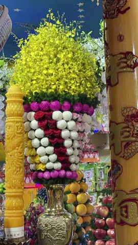 Đặc sản cắm hoa theo phong cách Đạo Cao Đài Toà Thánh Tây Ninh tại lễ hội Yến Diêu Trì Cung 2024🙏🏼😇⛩️🪷#nammôvôthượnghưkhôngdiêutrìkimmẫu #đạocaođài #hộiyếndiêutrìcung #diêutrìphậtmẫu #cắmhoaphongcáchđạocaođài#diêutrìđịamẫu #phậtmẫu#phậtpháp #tâmlinh #vănhoátínngưỡngđạomẫu #vănhoátínngưỡng #đạophật #cắmhoa #hoatươi #toàthánhtâyninh 