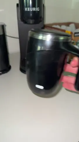 Sit back, relax, and drink a coffee with this awesome mixing cup😊 #fyp #coffee #coffeetiktok #tiktokshopfinds #foru 