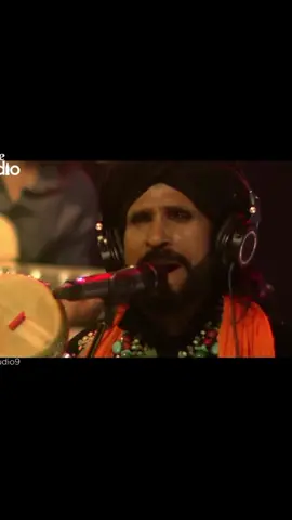 Lagi bina | ❤️‍🩹🖤 #cokestudiopakistan #seson9 #pakistanisong #pakistanisinger #saenzahor #chalmelenuchaliye #bilalmumtaz90 #foryou #foryoupage❤️❤️ #forryoupage #fypシ゚ #fyp #fyppppppppppppppppppppppp 
