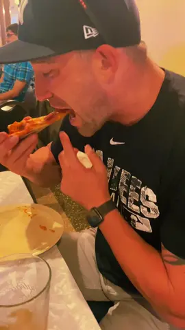 Worth it #contespizza #contesbar #princeton #daddy #husbandwife #gnocchi #italian #pizza #daveportnoy 