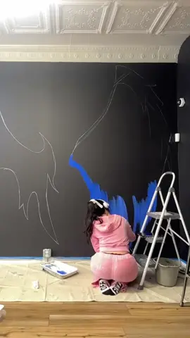 painted with 2 paint brushes last year #creatorsearchinsights #muralist #painter #fyp 