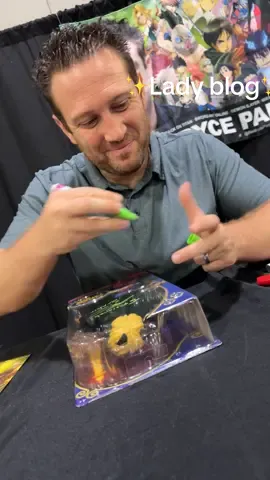 A little interview from our chat noir @Bryce Papenbrook #miraculousladybug #miraculous #catnoir #collectacon #brycepapenbrook #ladyblog🐞 #alyacesaire #renarougecosplay 