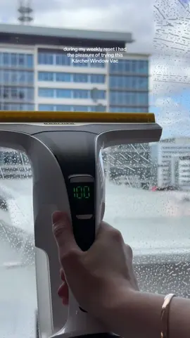 Weekly reset ft. my new window vac 🫧 @Kärcher Australia New Zealand  This is the most satisfying (and quick) way to clean so many surfaces. The battery lasts forever too!  #sundayreset #cleanwithme #cleaningmotivation #karcheraustralia 